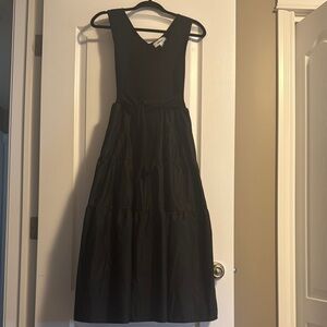 Elegant Black Sleeveless Dress